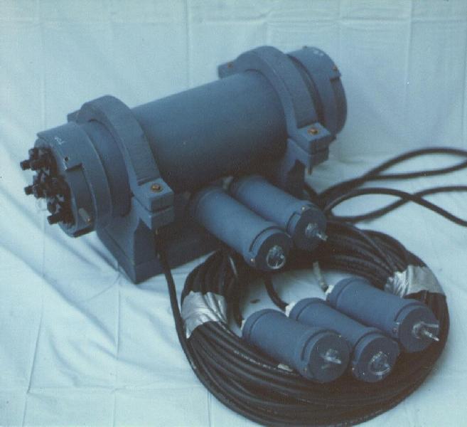 Model 103 wave field array
